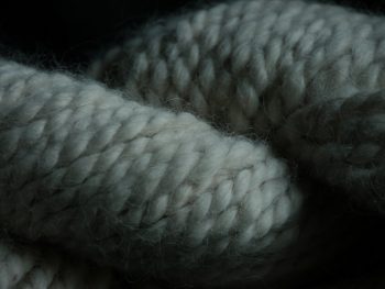 Suri Alpaca White - Image 2